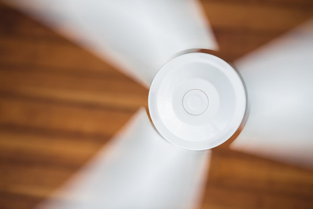 ▷ Leiser Ventilator - Abkühlung und Entspannung - leise wohnen ▷ Leiser Ventilator - Abkühlung und Entspannung - leise wohnen