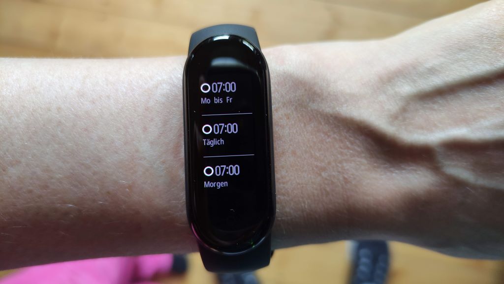 Xiaomi Mi Band 5 Wecker Einstellungen